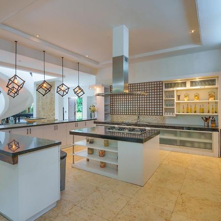 Villa Kaira Estate Canggu Εξωτερικό φωτογραφία