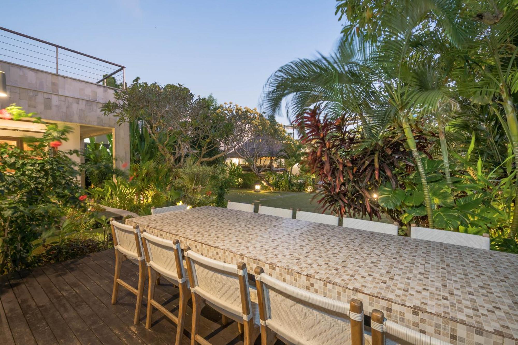 Villa Kaira Estate Canggu Εξωτερικό φωτογραφία