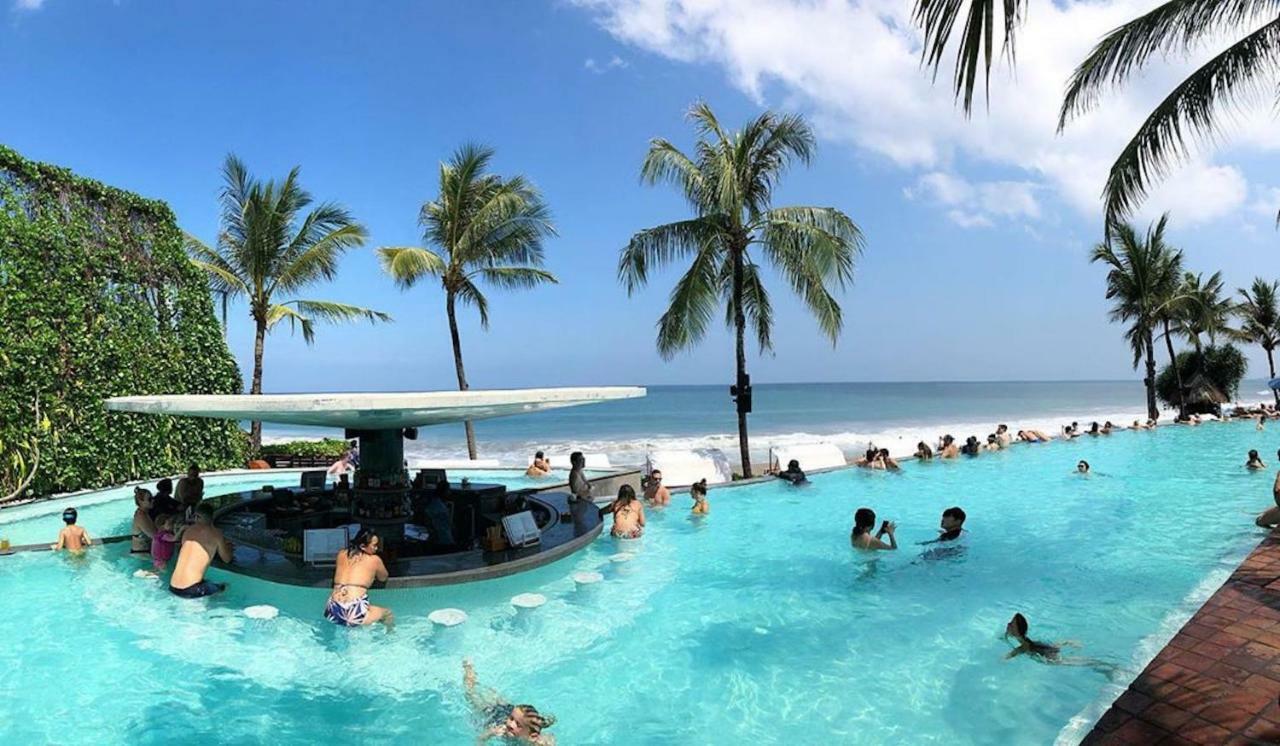 Villa Kaira Estate Canggu Εξωτερικό φωτογραφία
